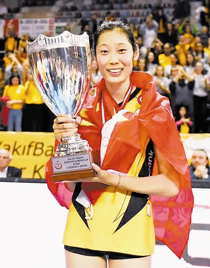 今夏NBA自由市场3条“大鱼”！字母哥领衔，詹姆斯欧文均在列
