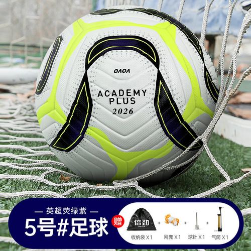 我们上个赛季的有3分的克劳尼，我觉得一点不比威尔逊和地板萨差。