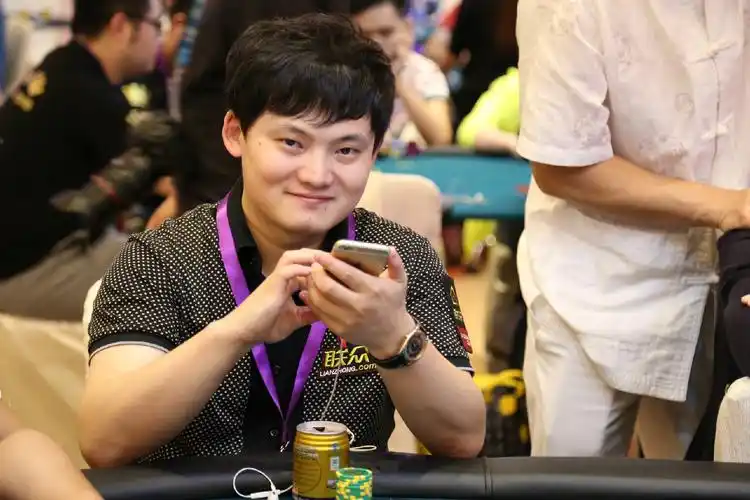 [JR热议]微博爆料：知道了一个天大的新闻！亚运会G了