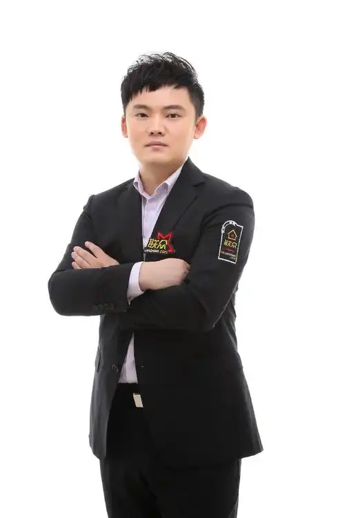 [流言板]瓦塞尔无视防守强投三分再中，马刺开局轰出一波15