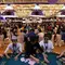 比朔夫：没想过在拜仁不踢六号位 喜欢卡牌游戏很多但大哥们不会