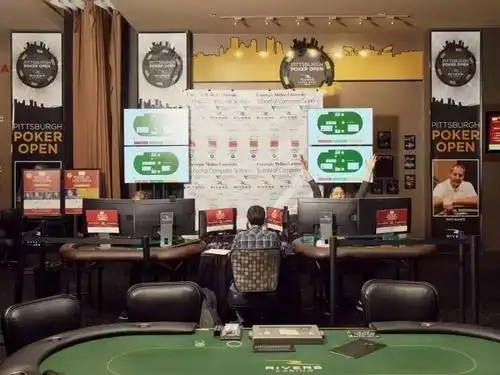《佛罗伦萨邮报》：“关于瓦诺利是否可能留任佛罗伦萨的情况”
