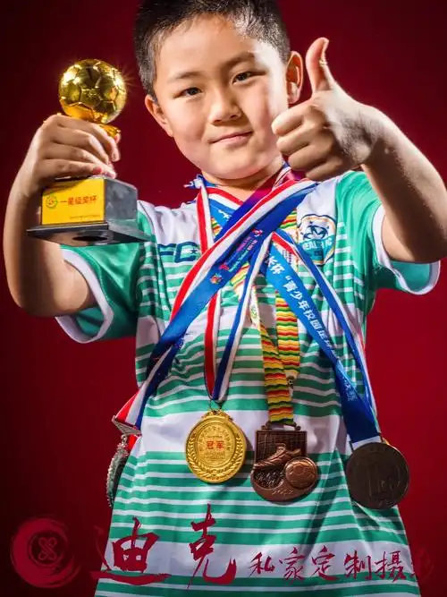 尼克斯的一只脚，已经踏进了总决赛